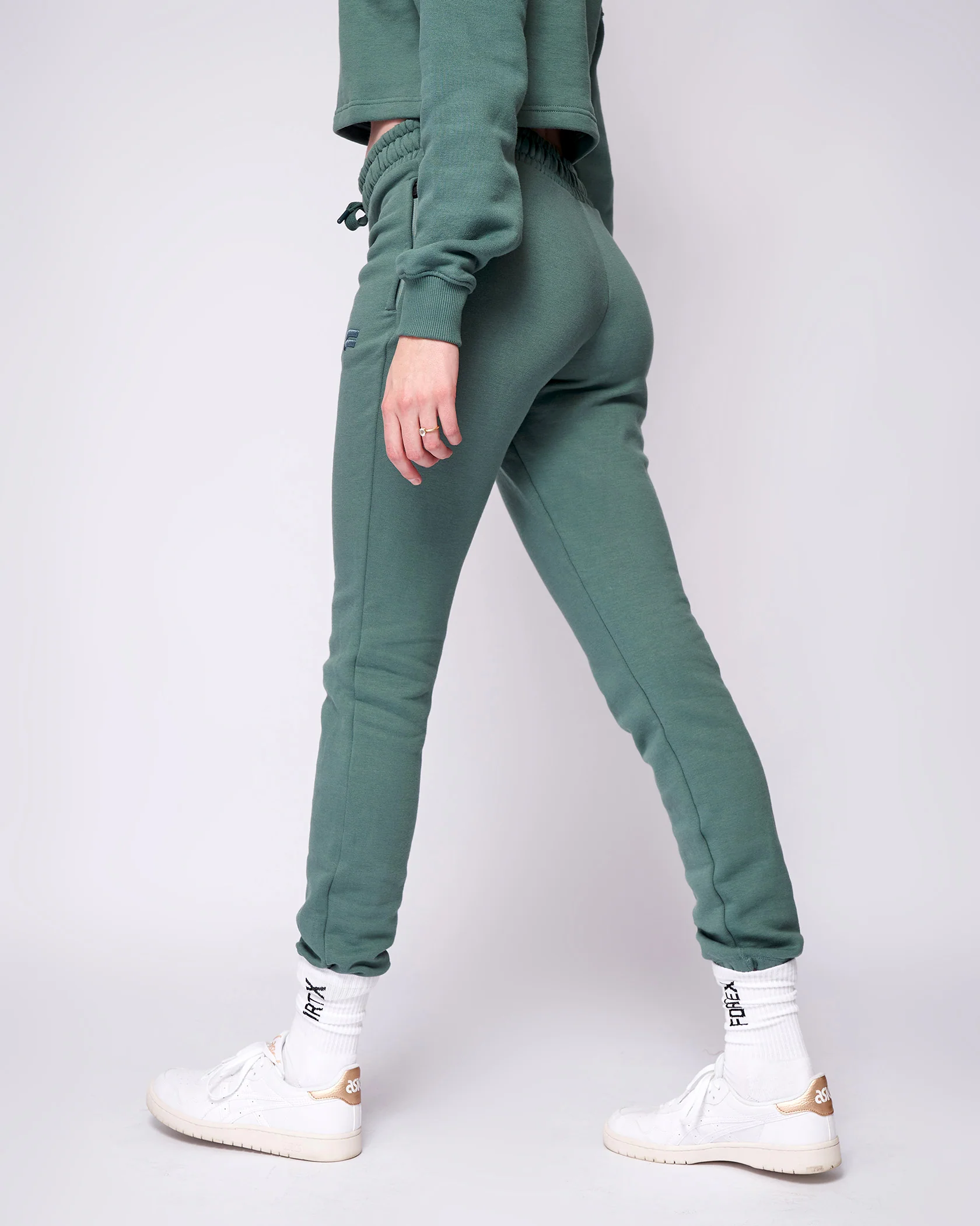 Essential Comfy Jogger - Pine - Image 3