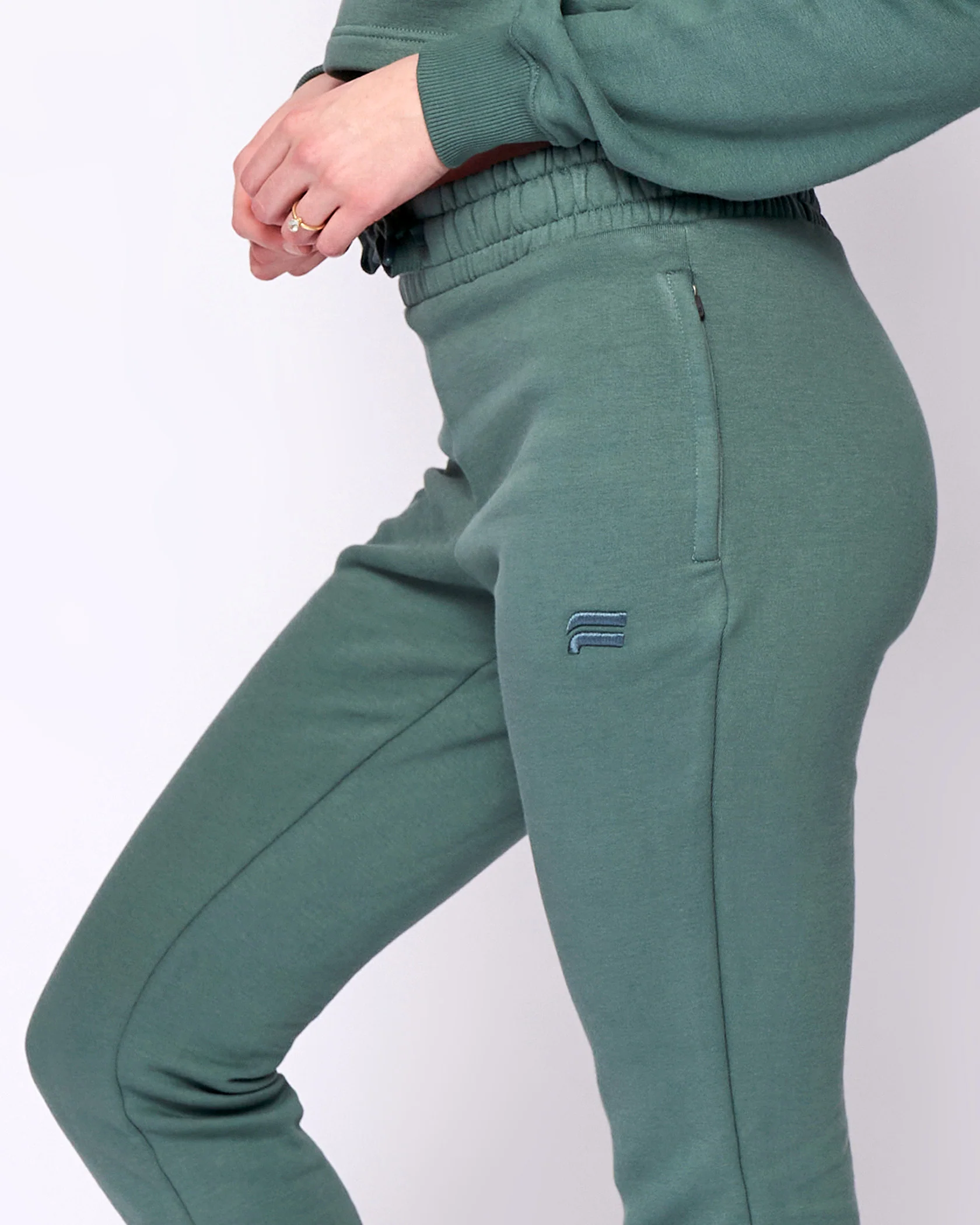 Essential Comfy Jogger - Pine - Image 6