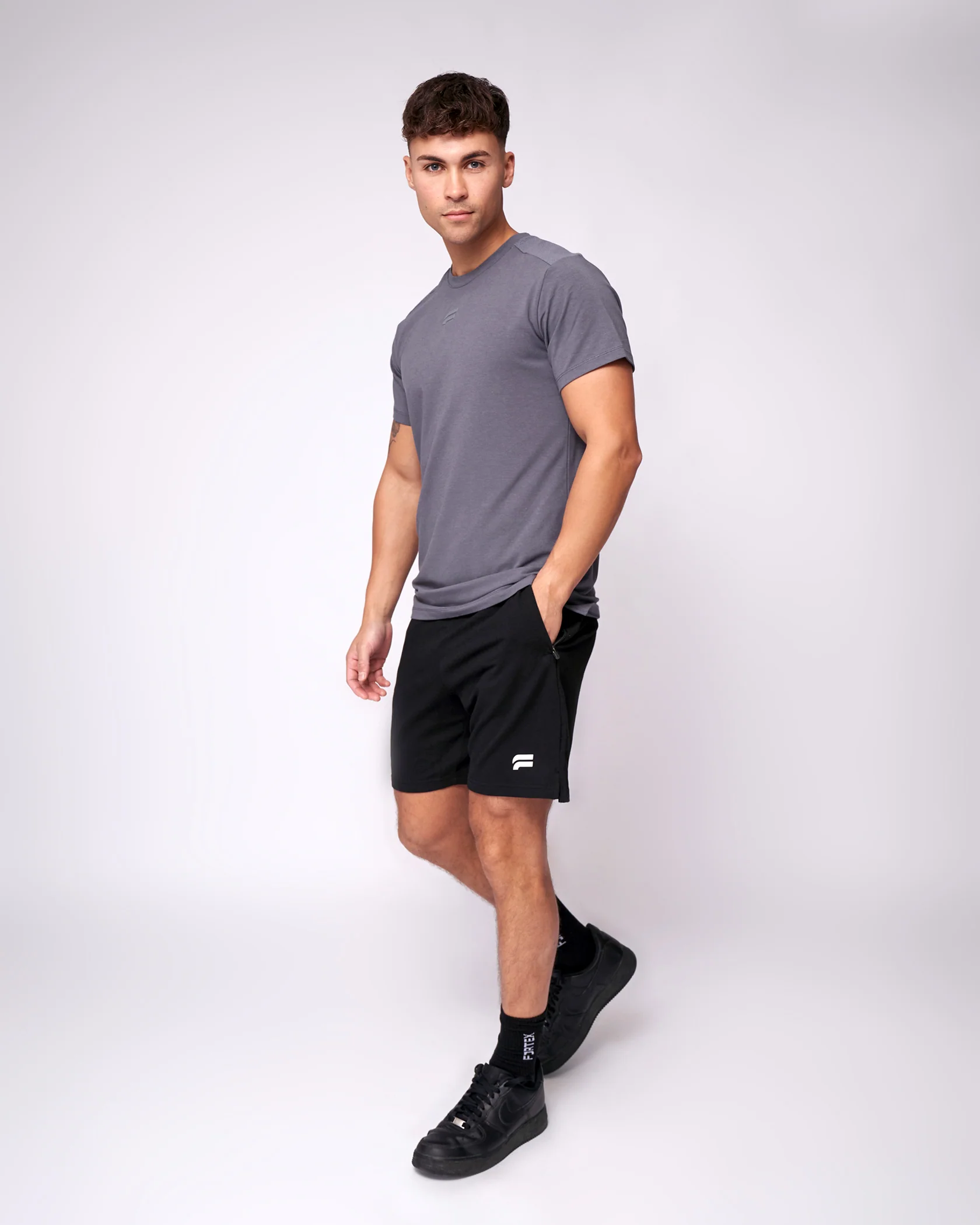 Essential Grip T-Shirt - Charcoal - Image 4
