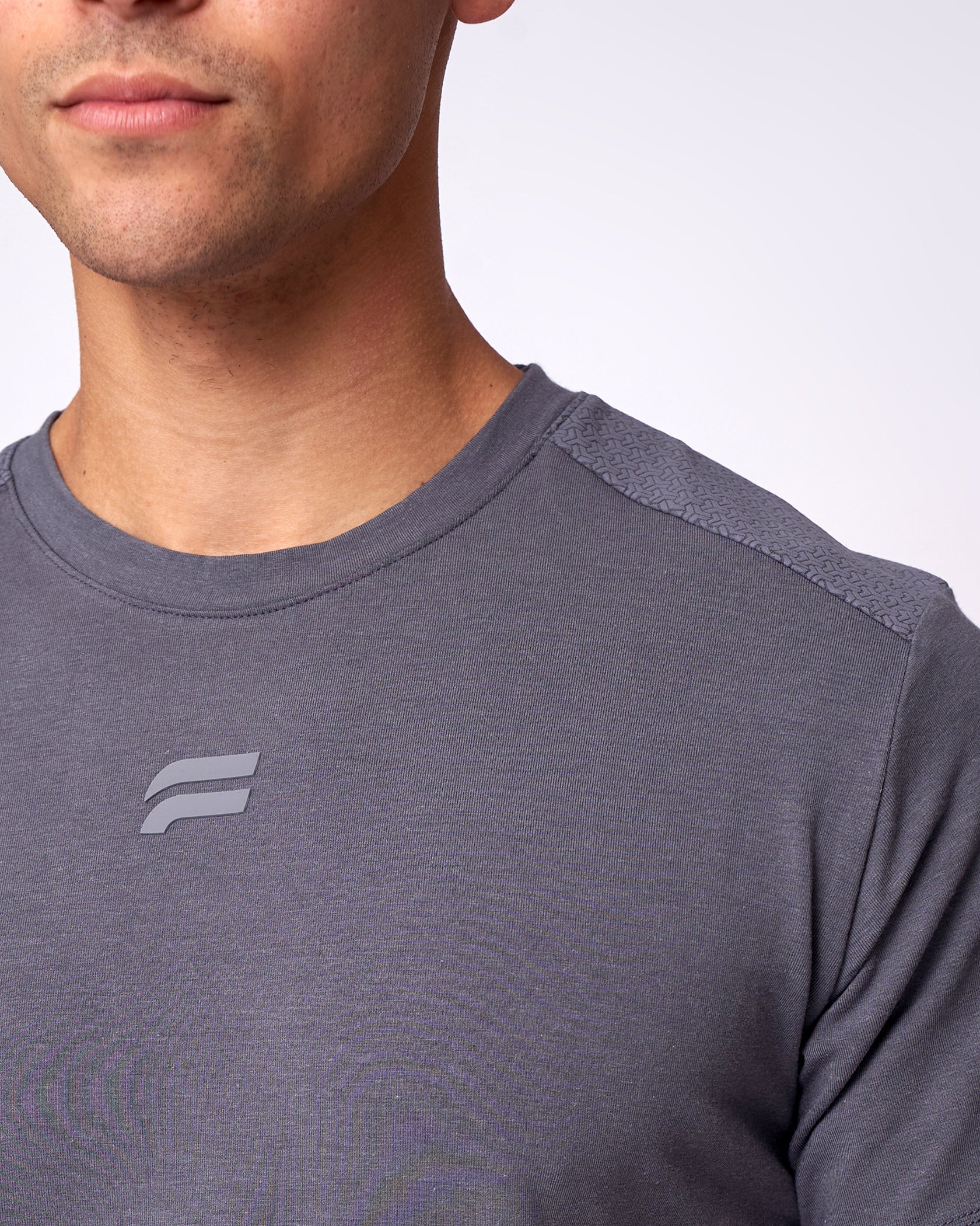 Essential Grip T-Shirt - Charcoal - Image 5