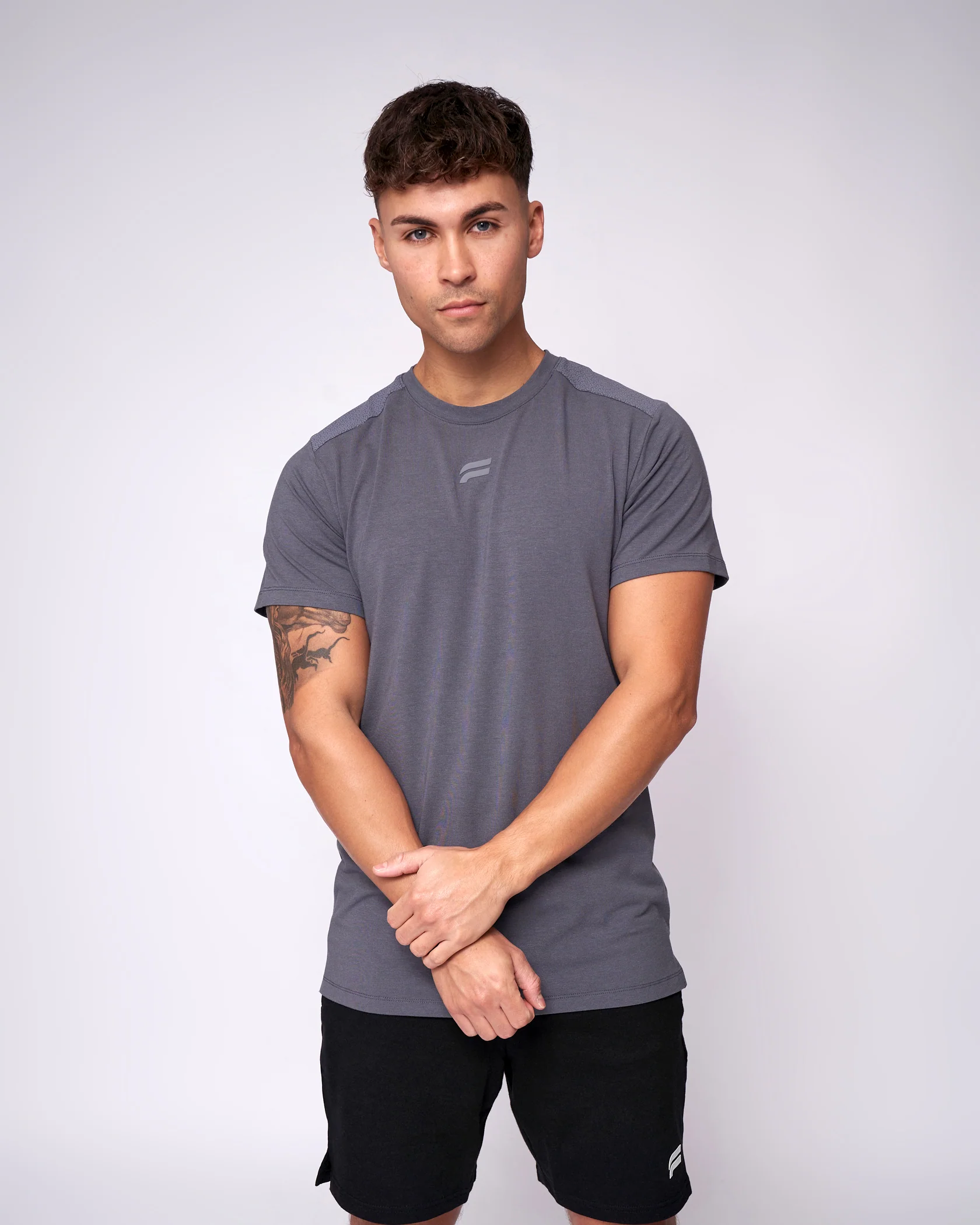 Essential Grip T-Shirt - Charcoal - Image 6