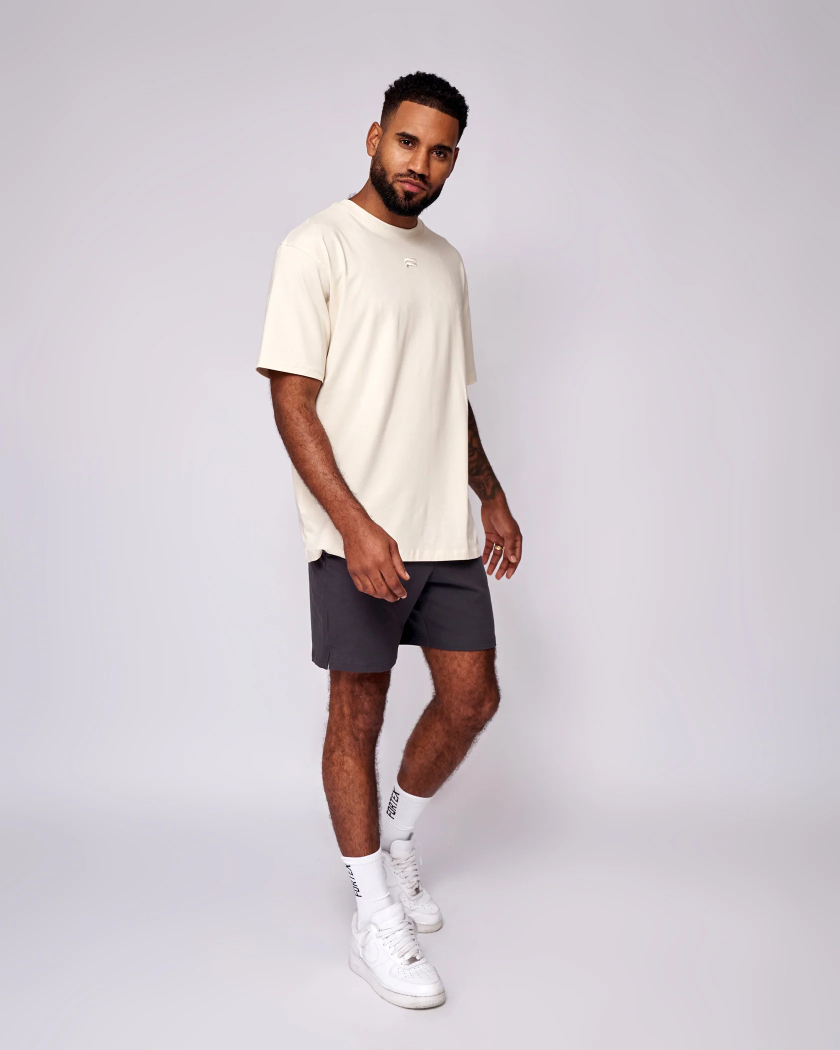 Essential Oversized T-Shirt - Vintage White - Image 4