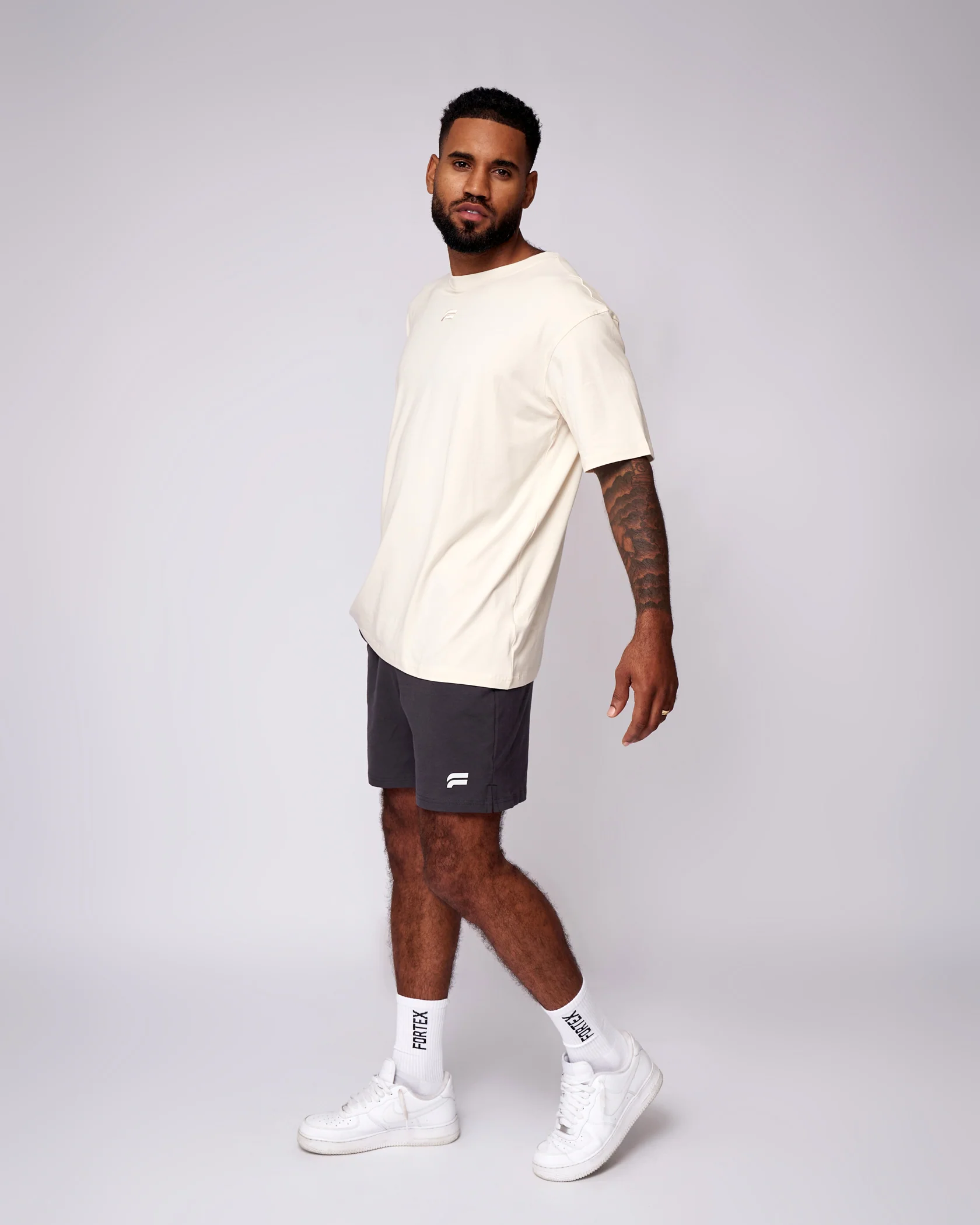 Essential Oversized T-Shirt - Vintage White - Image 5