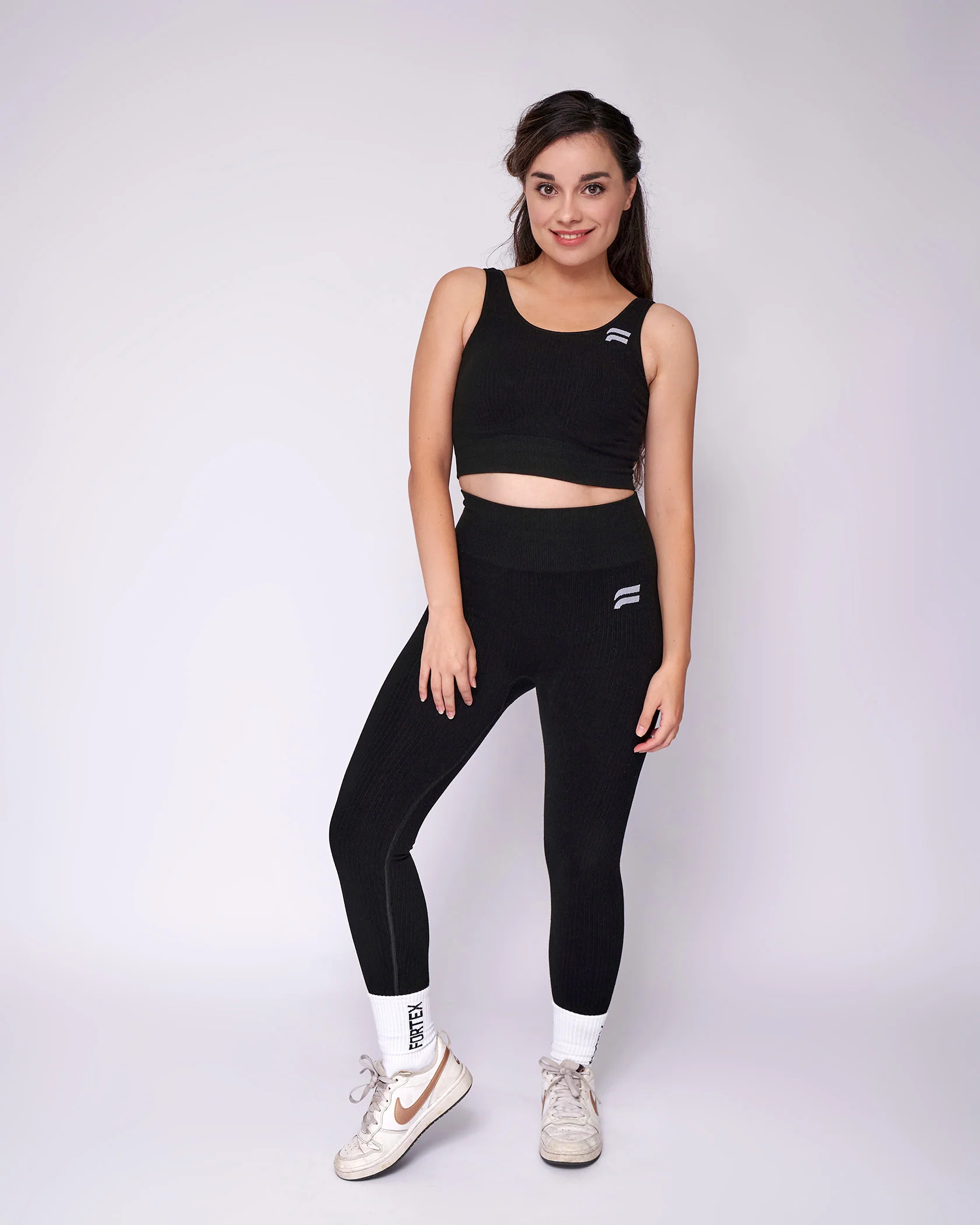 Essential Seamless Bra - Black - Image 5