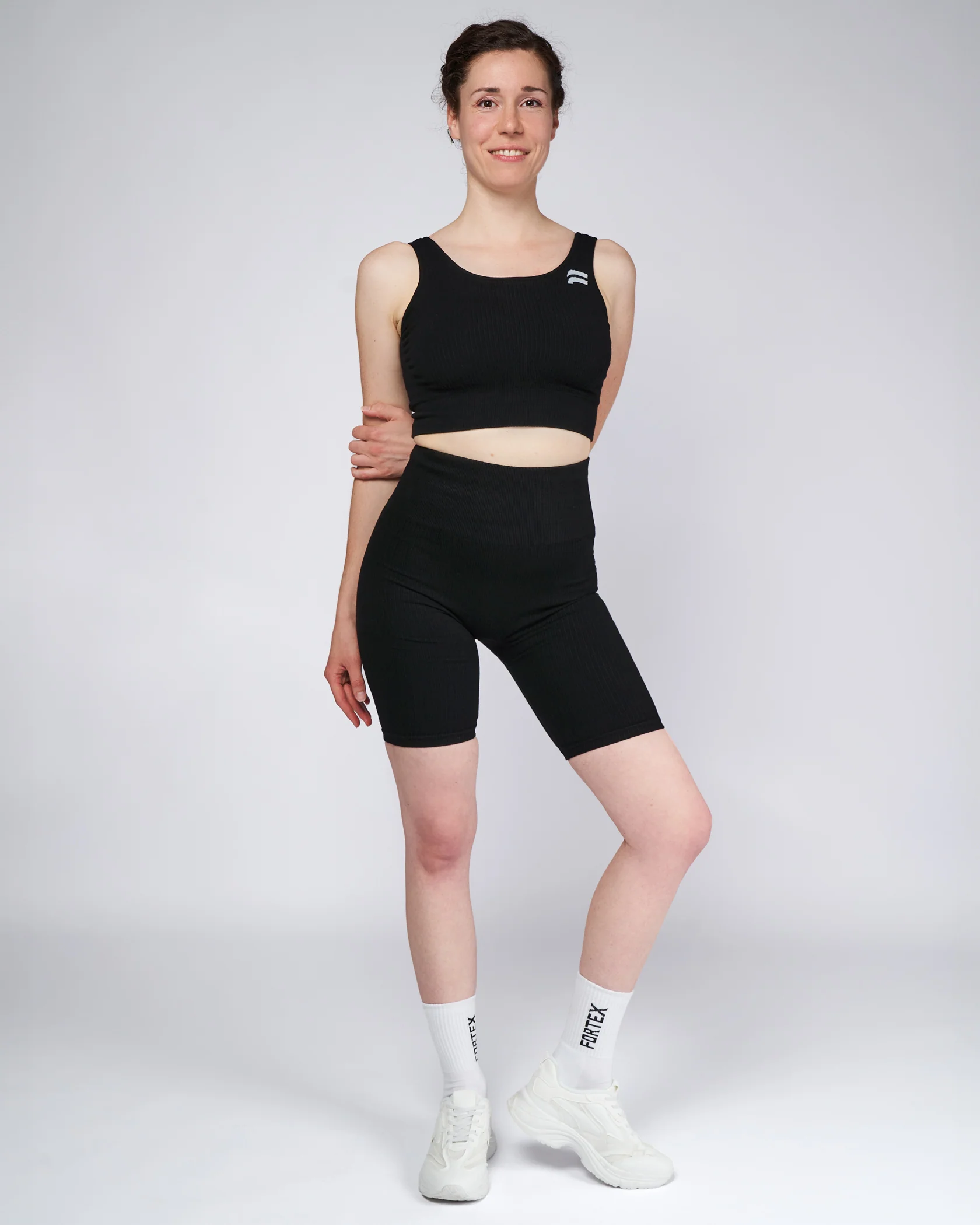 Essential Seamless Shorts - Black - Image 7
