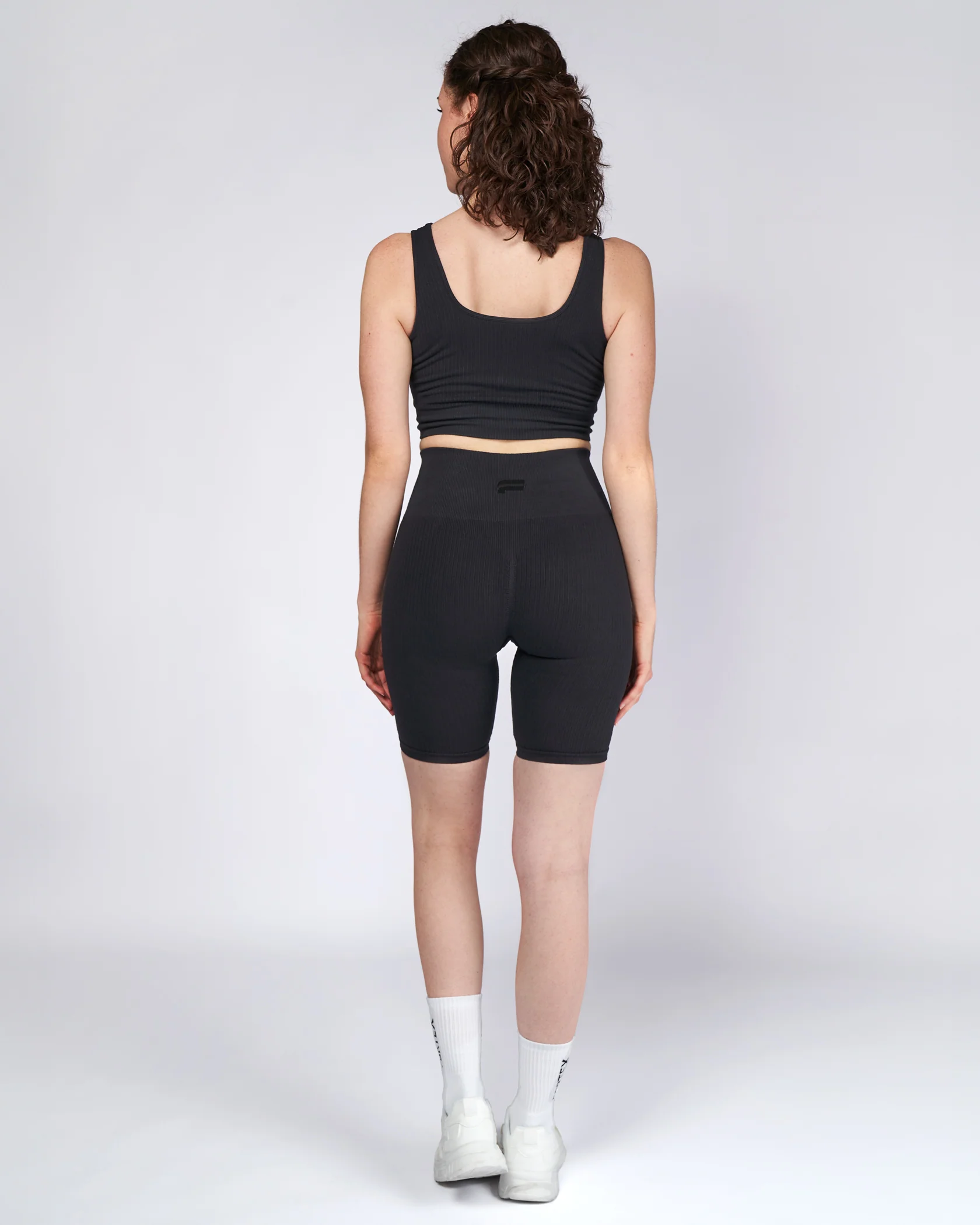 Essential Seamless Shorts - Shadow Grey - Image 3