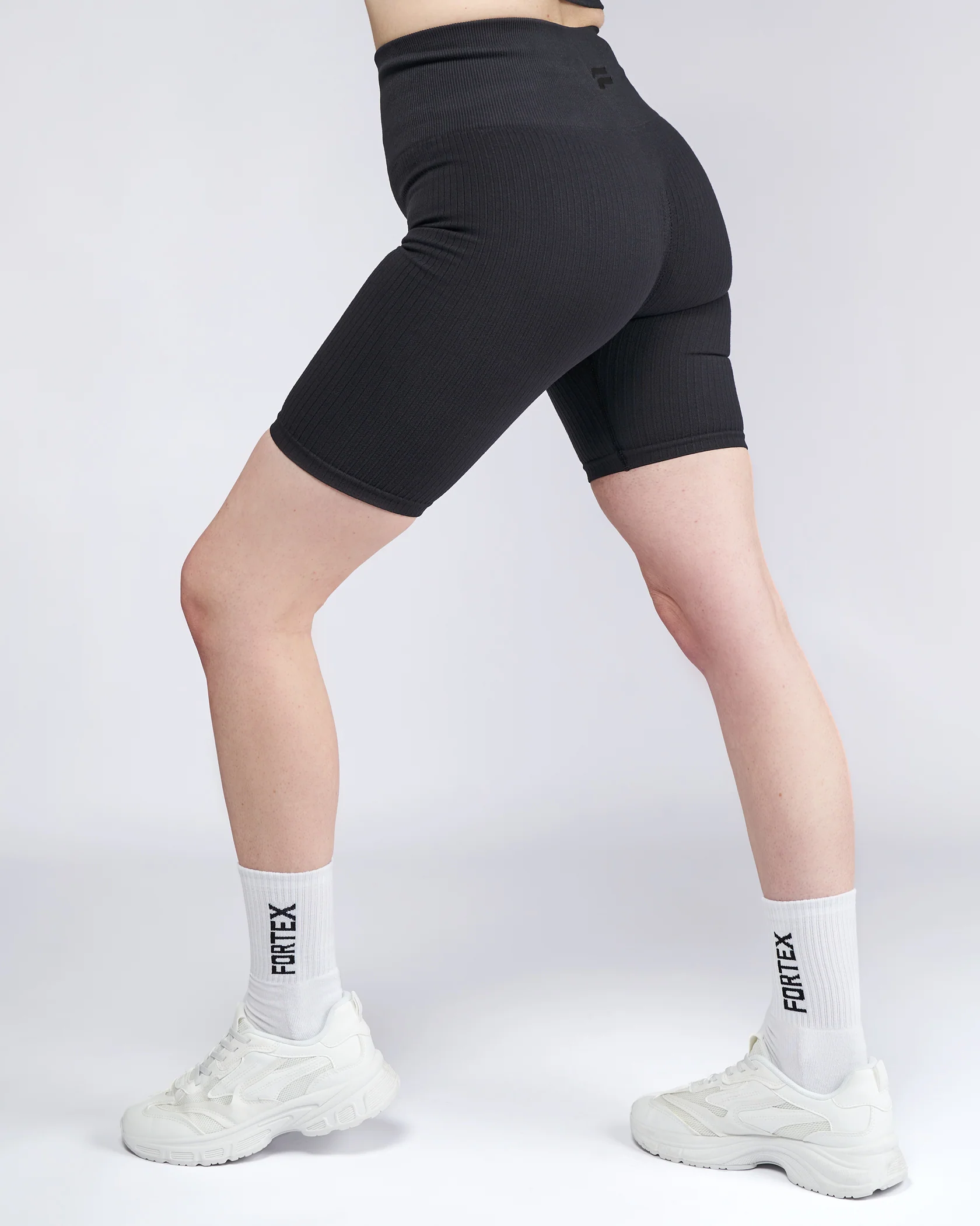 Essential Seamless Shorts - Shadow Grey - Image 5