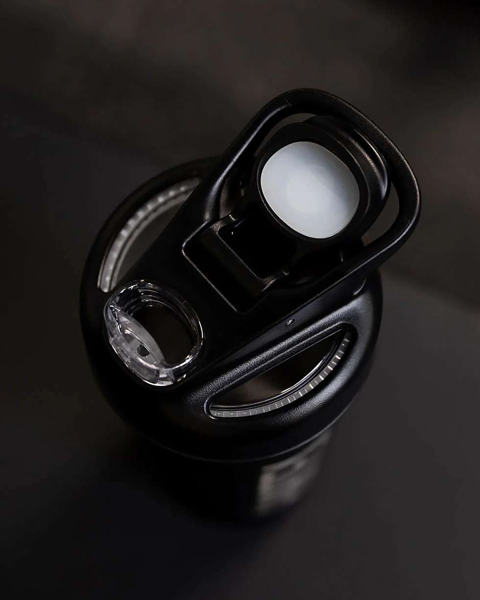 Stainless Steel 2-in-1 Shaker - Black - Image 3